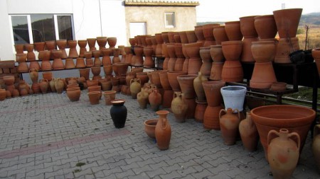 El Yapımı Çömlekler